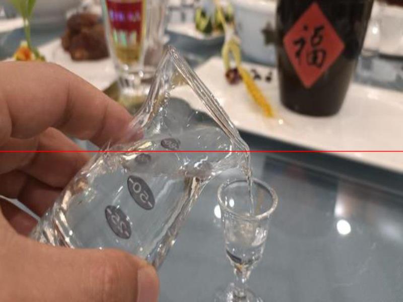 喜歡喝酒，家用設(shè)備自己釀可行么？果酒、白酒都可以，3點需注意